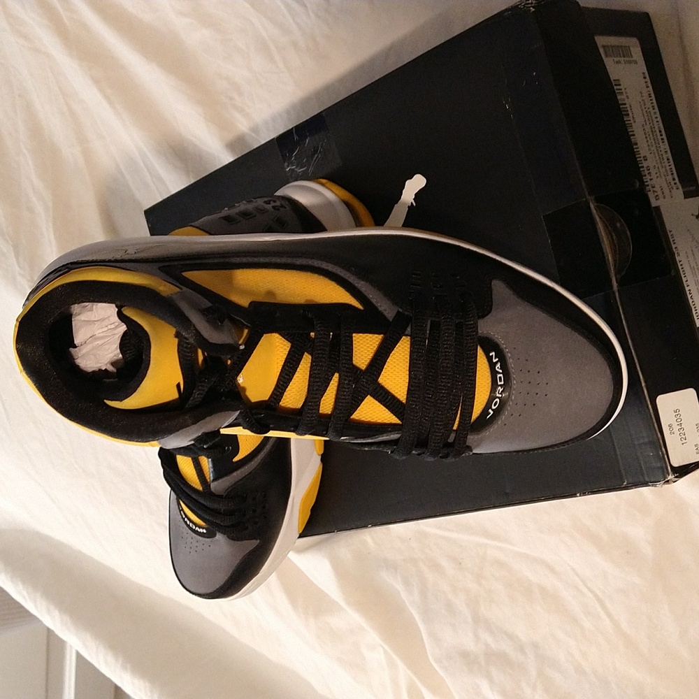 Jordan Flight 23 RST - Picture 11 of 12